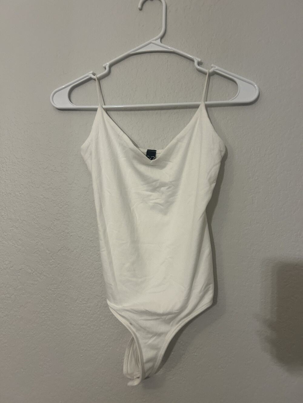 Windsor Women’s White Solid Spaghetti Strap One-Piece Bodysuit Size S 06001-1641